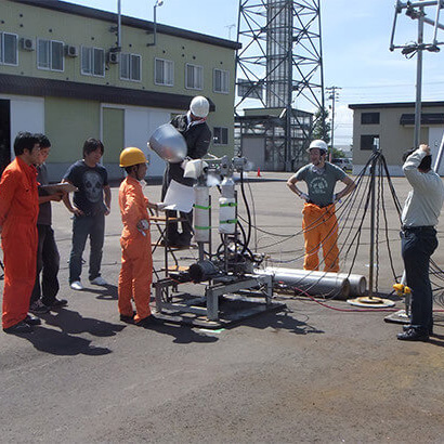 千葉県へ開発拠点を構え燃焼試験設備の整備に着手。